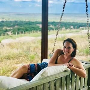 Meet your Posher, Nina